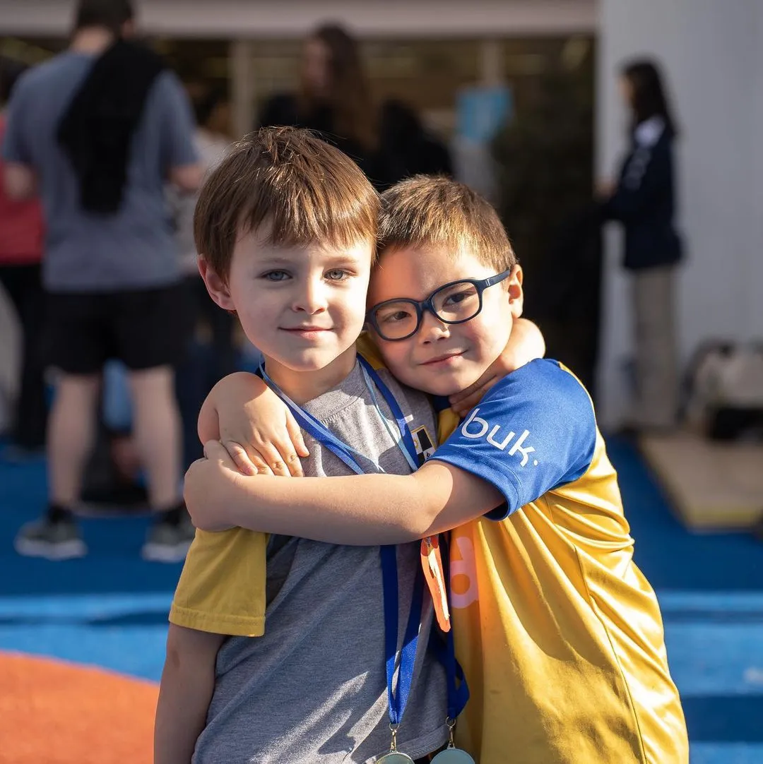 Espíritu de servicio y solidaridad